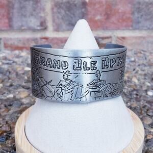Vintage Rare Grand Ole Opry Cuff Bracelet Etched‎ Silver Tone Band Fiddle Banjo